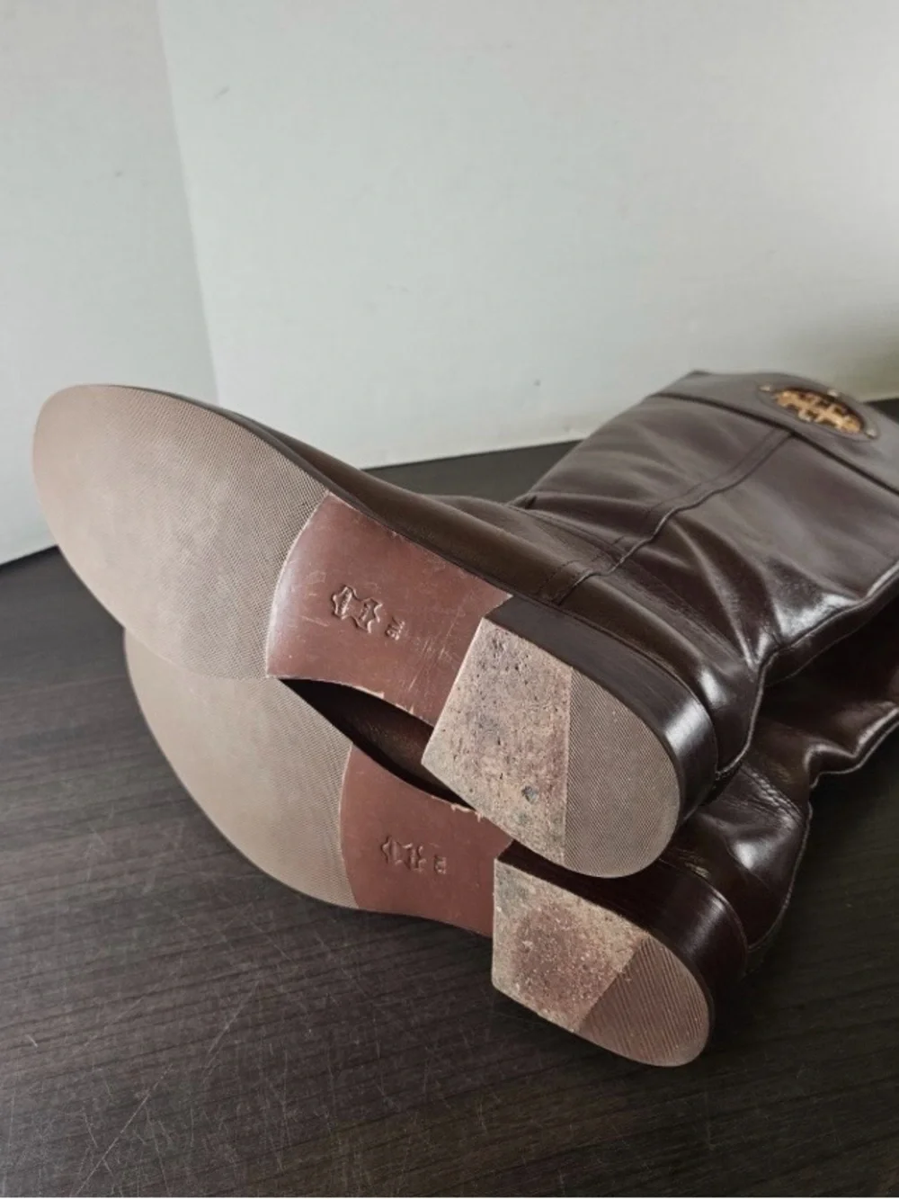 Tory Burch Kiernan Leather Riding Boots